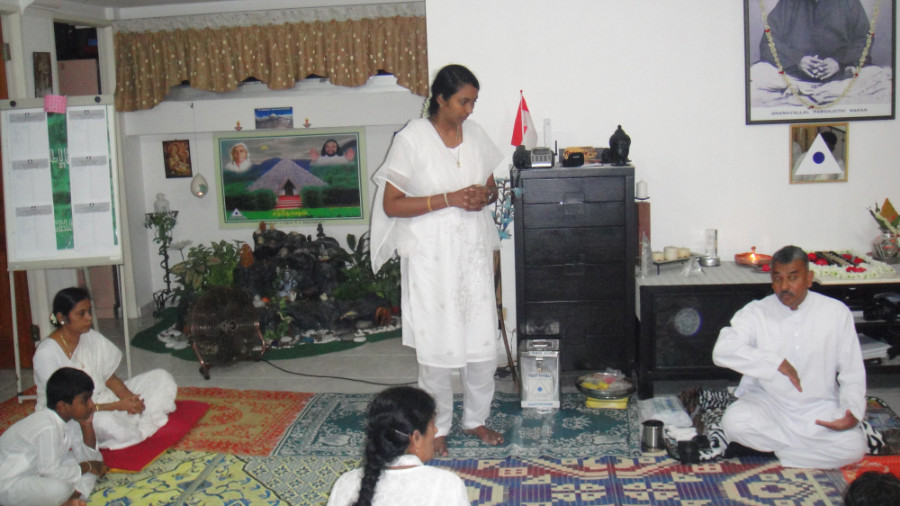 17 Mei Ganaselvi Jothipriya Senthil Kumar Sharing her Experience and Value of Meditation